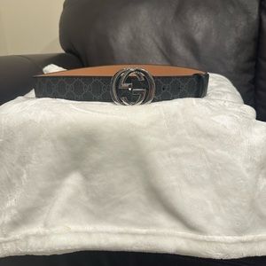 Gucci GG black/grey belt size 105